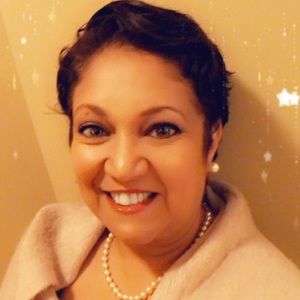 Meet your Posher, Shawna